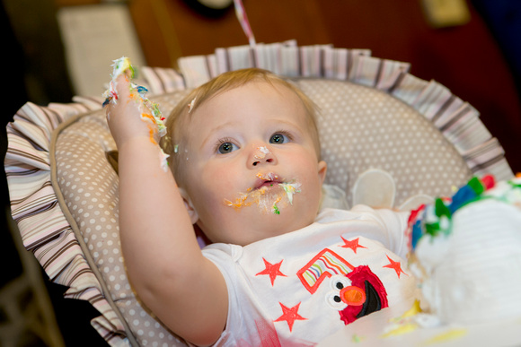 20120422-Adelyn-First-B-Day-33