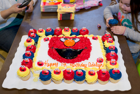 20120422-Adelyn-First-B-Day-17
