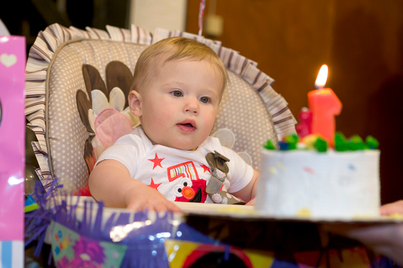 20120422-Adelyn-First-B-Day-9