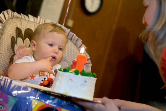 20120422-Adelyn-First-B-Day-10